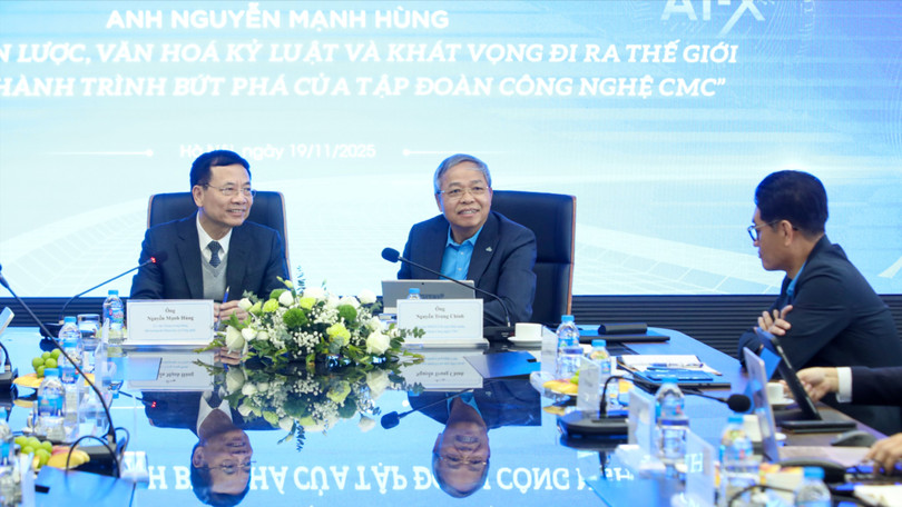 Bộ trưởng Nguyễn Mạnh Hùng khẳng định cốt lõi cạnh tranh nằm ở sản phẩm, không phải chỉ ở công nghệ