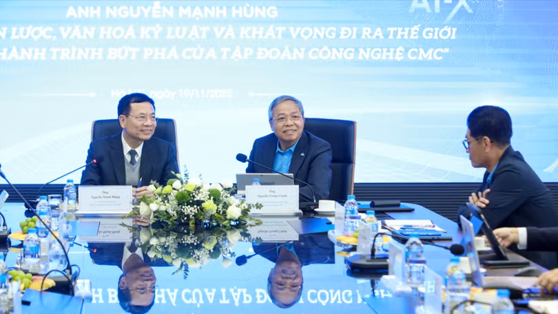 Bộ trưởng Nguyễn Mạnh Hùng khẳng định cốt lõi cạnh tranh nằm ở sản phẩm, không phải chỉ ở công nghệ