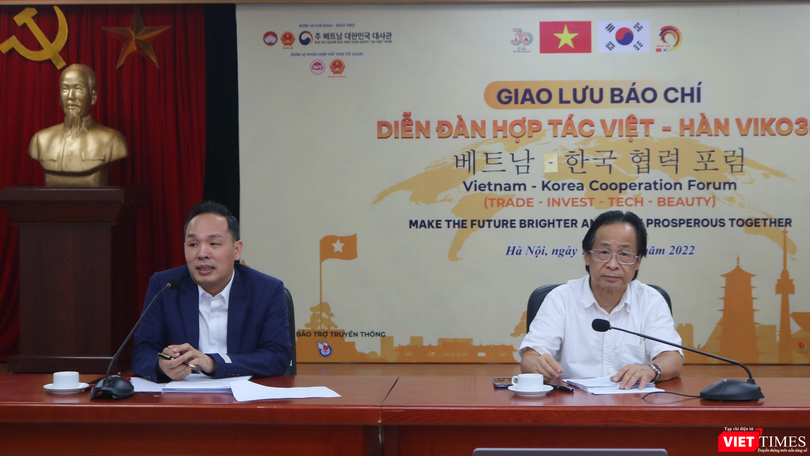 Ban Tổ chức chia sẻ về Diễn đàn VIKO30 - Ảnh: Kiên Nguyễn.