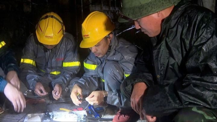 Thuê bao di động trong vùng bão số 3 được tự động chuyển vùng khẩn cấp