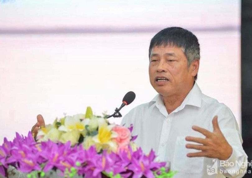 TS. Nguyễn Ngọc Chu: "Tham nhũng không chỉ đe dọa sự tồn vong của Đảng mà tham nhũng còn cản trở bước tiến của dân tộc, làm suy yếu khả năng bảo vệ toàn vẹn lãnh thổ, đó mới là điều nguy hại đáng lo lắng hơn. Phải tập trung chống tham nhũng. Chống tham nhũng chính là chống ‘tiêu cực’" TS. Nguyễn Ngọc Chu: "Tham nhũng không chỉ đe dọa sự tồn vong của Đảng mà tham nhũng còn cản trở bước tiến của dân tộc, làm suy yếu khả năng bảo vệ toàn vẹn lãnh thổ, đó mới là điều nguy hại đáng lo lắng hơn. Phải tập trung chống tham nhũng. Chống tham nhũng chính là chống ‘tiêu cực’"