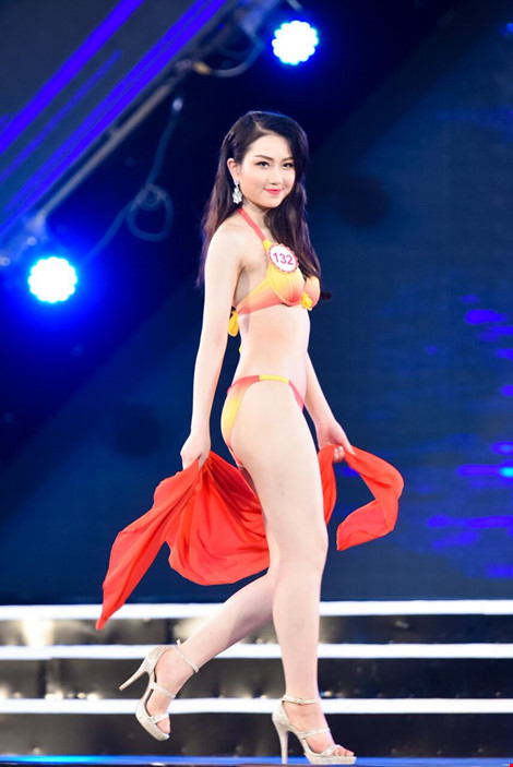 Mãn nhãn màn trình diễn bikini của 18 nhan sắc phía Bắc vào CK HHVN 2016 ảnh 6