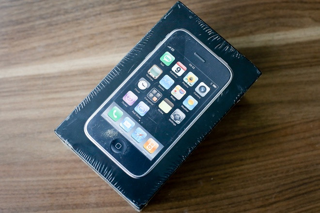 Cận cảnh iPhone 3G hàng hiếm giá 50 triệu đồng ở Việt Nam ảnh 2