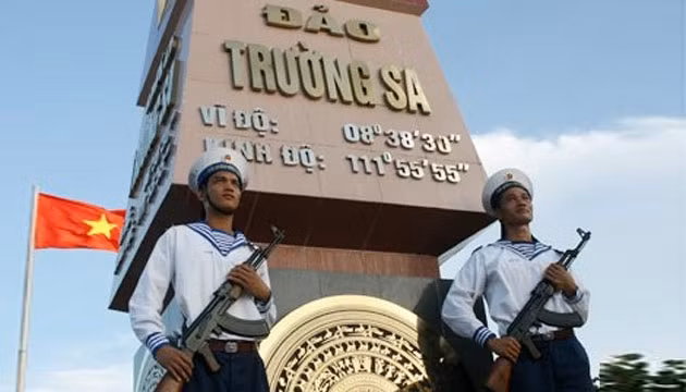 Việt Nam có đủ cơ sở pháp lý khẳng định chủ quyền với hai quần đảo Trường Sa, Hoàng Sa.