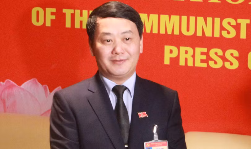 Ông Hầu A Lềnh - Uỷ viên Trung ương Đảng, Phó chủ tịch, Tổng thư ký Uỷ ban Trung ương MTTQ Việt Nam.