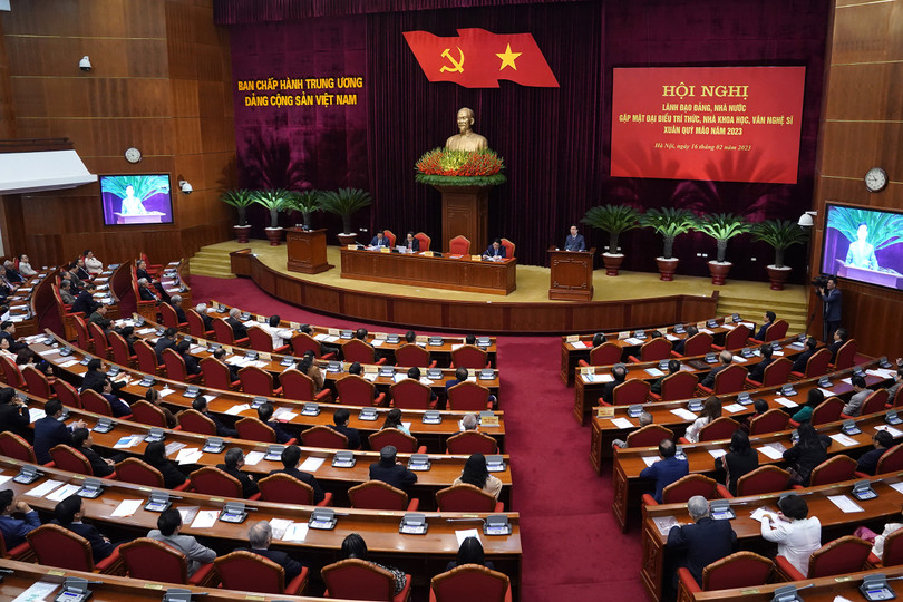 Cuộc gặp thể hiện sự quan tâm sâu sắc của Đảng, Nhà nước đối với lĩnh vực khoa học và công nghệ, giáo dục và đào tạo, văn hóa, nghệ thuật. Cuộc gặp thể hiện sự quan tâm sâu sắc của Đảng, Nhà nước đối với lĩnh vực khoa học và công nghệ, giáo dục và đào tạo, văn hóa, nghệ thuật.