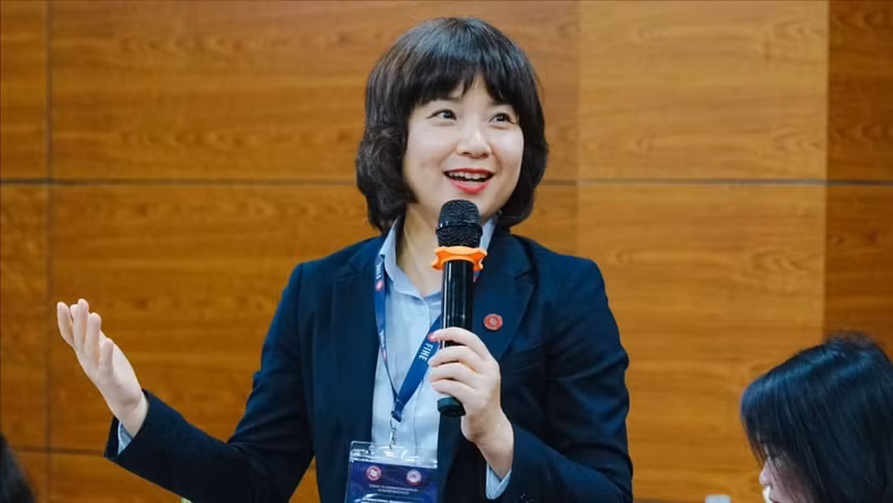 PGS.TS Phạm Thu Hương bám sát phương châm “khác biệt để dẫn đầu” nhằm thúc đẩy văn hoá đổi mới sáng tạo tại trường Đại học Ngoại Thương.