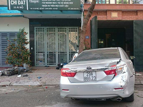 Hà Nội: Khủng khiếp xe Camry phóng như phim hành động, đâm chết 3 người 