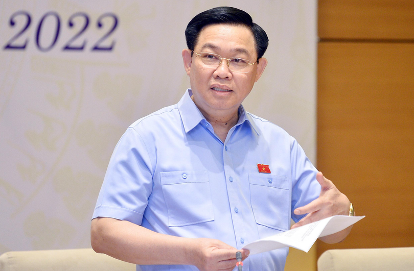 Chủ tịch Quốc hội Vương Đình Huệ nhấn mạnh, sửa Luật Khám bệnh, chữa bệnh phải tháo gỡ được vướng mắc, khó khăn, giúp ngành y tế thực hiện tốt chức năng, nhiệm vụ của ngành. Chủ tịch Quốc hội Vương Đình Huệ nhấn mạnh, sửa Luật Khám bệnh, chữa bệnh phải tháo gỡ được vướng mắc, khó khăn, giúp ngành y tế thực hiện tốt chức năng, nhiệm vụ của ngành.