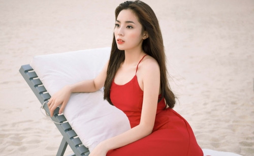 Công an vào cuộc vụ hình ảnh Hoa hậu Kỳ Duyên trên web bán dâm? ảnh 1