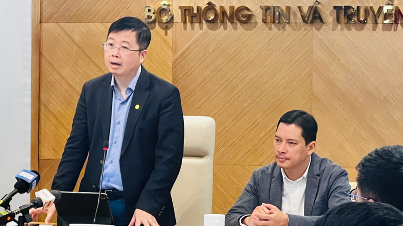 Thứ trưởng Nguyễn Thanh Lâm cho rằng hiện giá trị gia tăng của Việt Nam trong ngành game không cao. Thứ trưởng Nguyễn Thanh Lâm cho rằng hiện giá trị gia tăng của Việt Nam trong ngành game không cao.