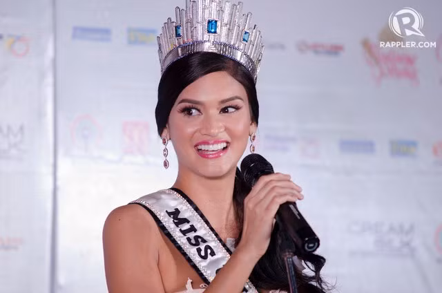 Hàng ngàn người xem lễ diễu hành của Hoa hậu Hoàn vũ 2015