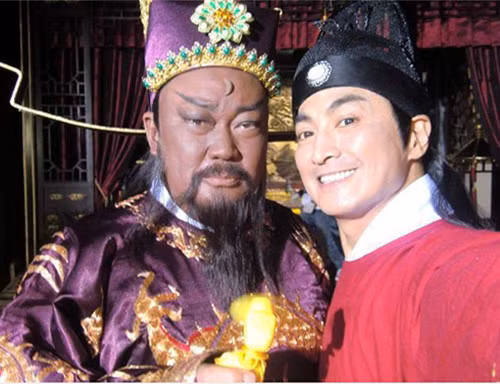 Bên cạnh sự vụt sáng thành sao của 