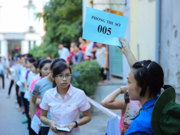 Thí sinh dự thi bài thi đánh giá năng lực.