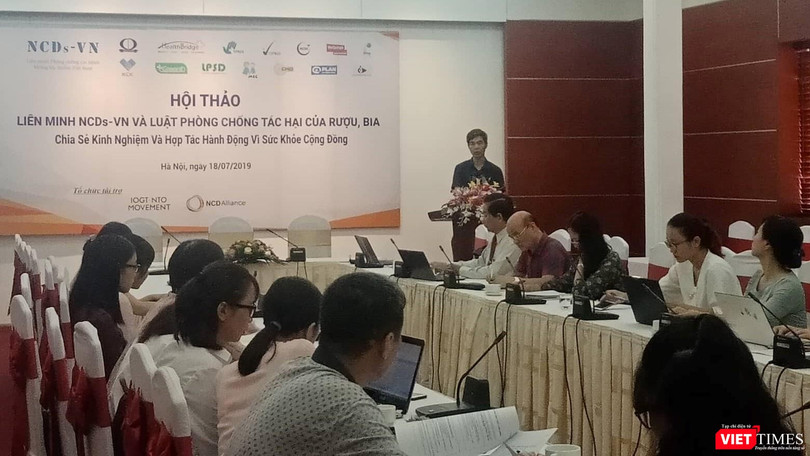 buổi Hội thảo về đánh giá kết quả vận động, chống tác hại của rượu bia tổ chức tại Hà Nội sáng 18/7.