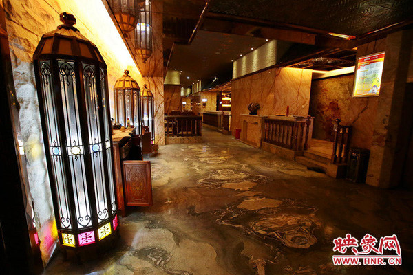 Choáng ngợp trước nội thất xa hoa của chốn ăn chơi khét tiếng Trung Quốc ảnh 20