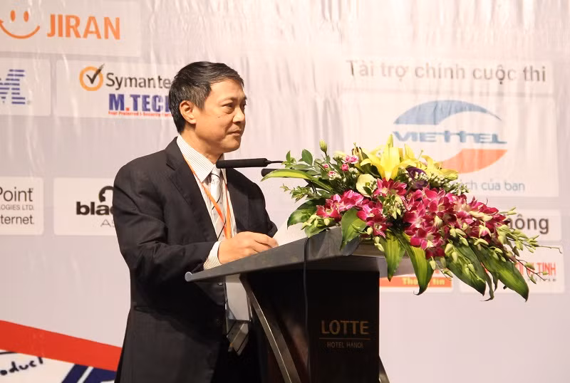 Thứ trưởng Bộ TT&TT Phạm Hồng Hải phát biểu tại Ngày ATTT 2017.