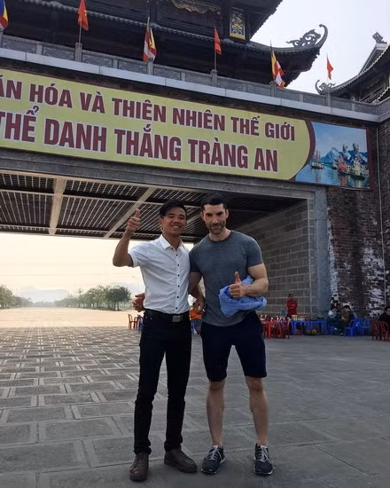 Video: Hé lộ cảnh trực thăng bay ở Ninh Bình trong “Kong: Skull Island” ảnh 1