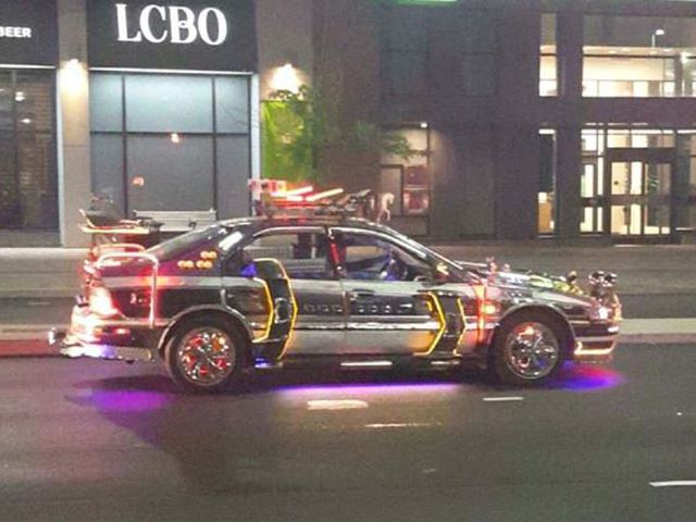 Những xe độ dị hợm nhất thế giới ảnh 11