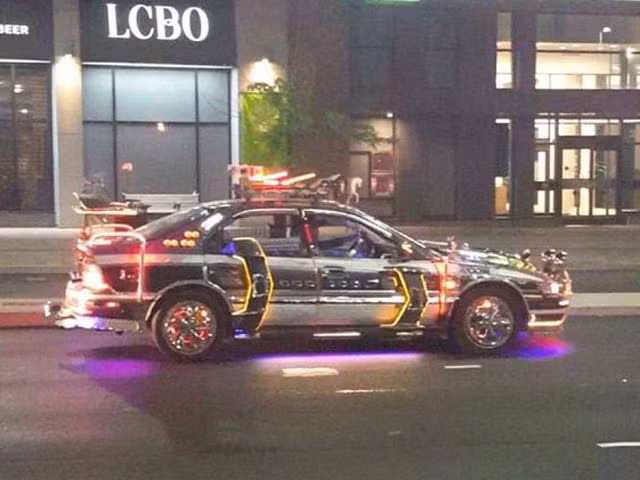 Những xe độ dị hợm nhất thế giới ảnh 11 Những xe độ dị hợm nhất thế giới ảnh 11