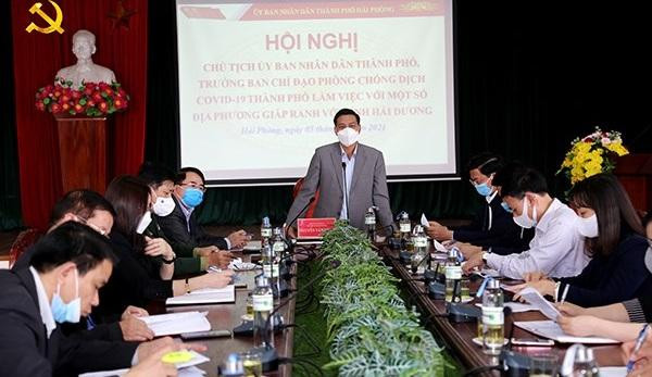 Chủ tịch UBND TP. Hải Phòng Nguyễn Văn Tùng phát biểu tại cuộc họp Chủ tịch UBND TP. Hải Phòng Nguyễn Văn Tùng phát biểu tại cuộc họp