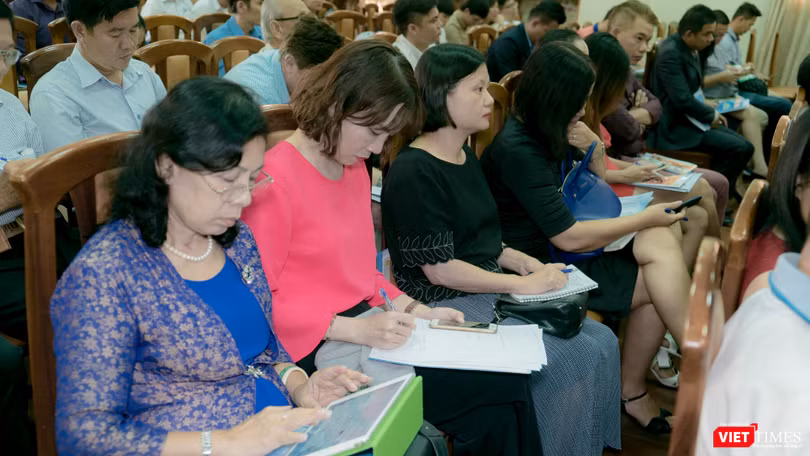 Các nghề liên quan đến hành chính và thư ký sẽ hết "hot" trong vài năm tới do sự phát triển vũ bão của máy móc