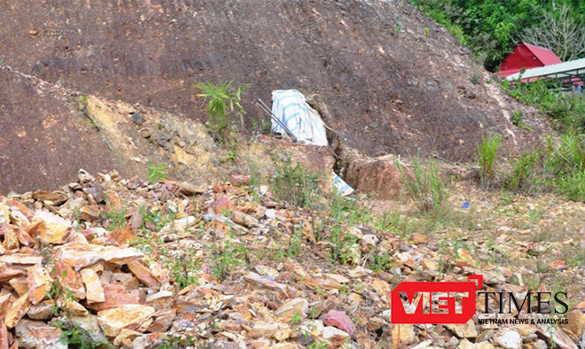 Cận cảnh đường "hầm rượu" xuyên núi của Bí thư huyện Tây Giang ảnh 1