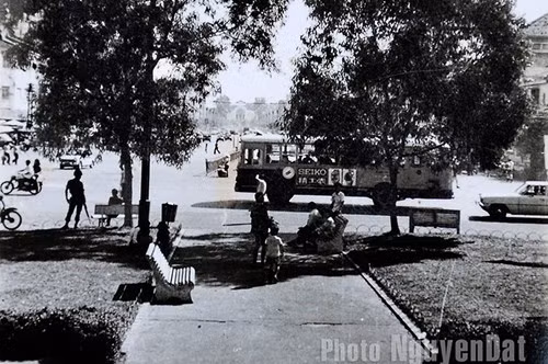 Khoảnh khắc chân thật Sài Gòn ngày Giải phóng ảnh 30