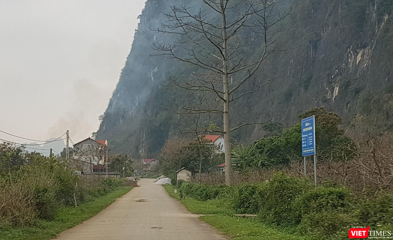 Ải Chi Lăng - thập nhân khứ nhất nhân hoàn, nơi Việt gian Trần Thiêm Bình chịu trói.