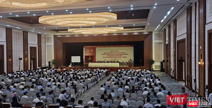 Toàn cảnh Hội nghị. Toàn cảnh Hội nghị.