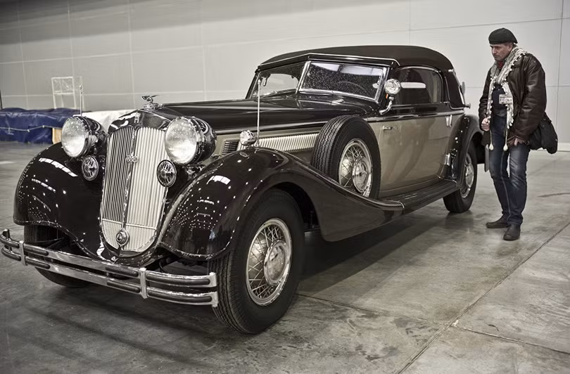 Bộ sưu tập cực độc 120 cỗ xe thời chiến ảnh 10