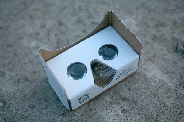Cận cảnh kính Google Cardboard phiên bản đặc biệt tại Việt Nam ảnh 7