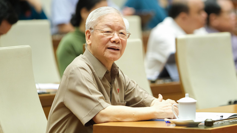 Tổng Bí thư Nguyễn Phú Trọng trực tiếp theo dõi phiên họp. Phiên họp đồng thời được truyền hình trực tiếp để nhân dân, cử tri theo dõi. Tổng Bí thư Nguyễn Phú Trọng trực tiếp theo dõi phiên họp. Phiên họp đồng thời được truyền hình trực tiếp để nhân dân, cử tri theo dõi.