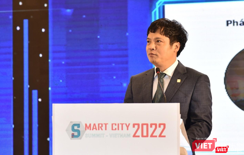 Ông Nguyễn Văn Khoa nhận định hiện các đô thị chưa chú trọng quy hoạch thông minh, thông minh hóa các hạ tầng cơ bản, thiết yếu. Ông Nguyễn Văn Khoa nhận định hiện các đô thị chưa chú trọng quy hoạch thông minh, thông minh hóa các hạ tầng cơ bản, thiết yếu.