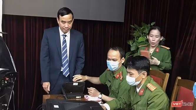 Bộ Công an đề nghị sớm bổ sung quy định về việc sử dụng thống nhất thẻ căn cước công dân