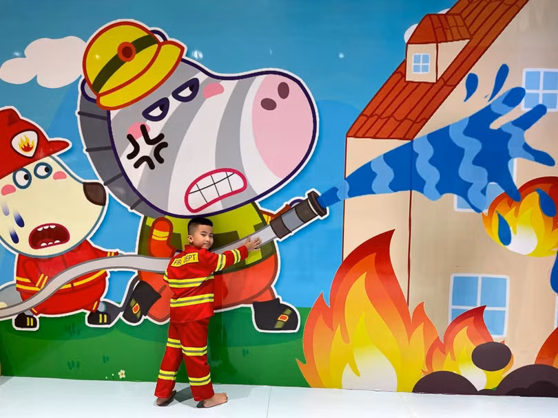 Wolfoo City – Khu vui chơi tái hiện hình ảnh bộ nhân vật Wolfoo được các em nhỏ yêu thích.