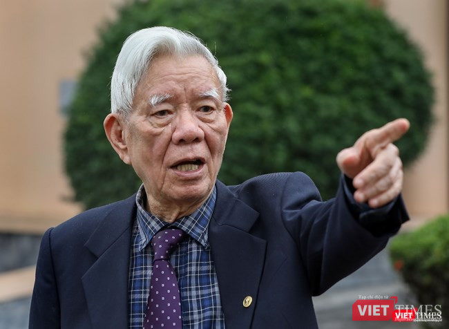 Nguyễn Đình Hương: Tấm gương về lòng kiên trung ảnh 1