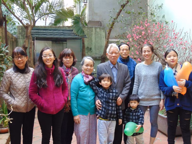 Nguyễn Đình Hương: Tấm gương về lòng kiên trung ảnh 2