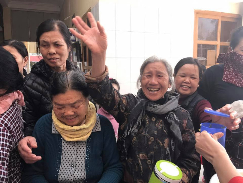 “Ngọn lửa” làm ấm lòng những bệnh nhân nghèo ảnh 3