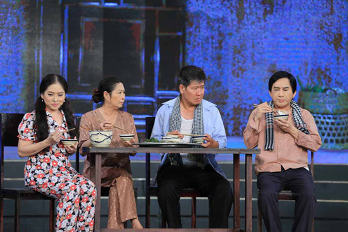 Long Nhật hò Huế, ca vọng cổ tặng người dân Long An ảnh 17 Long Nhật hò Huế, ca vọng cổ tặng người dân Long An ảnh 17