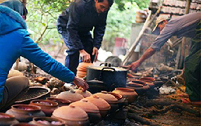 Tuy nhiên, mấy năm gần đây, cá kho ngày càng được nhiều người ưa chuộng và giá đắt đỏ lên đến hàng triệu vẫn được nhiều người mua về ăn Tết. Đặc biệt cá trắm được kho ở làng Nhân Hậu, Hà Nam - mảnh đất được cho là nguyên mẫu của làng Vũ Đại trong truyện ngắn Chí Phèo.