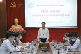 Lấy người dân, doanh nghiệp làm trung tâm khi thực hiện chuyển đổi số