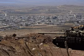 Xe tăng quân đội Syria trên cao nguyên Golan