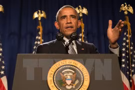 Tổng thống Mỹ Barack Obama phát biểu trước các nghị sỹ đảng Dân chủ tại thành phố Philadelphia ngày 30/1. (Nguồn: AFP/TTXVN)
