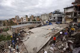 Nepal tan hoang sau động đất