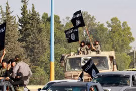 Các tay súng khủng bố IS trên chiến trường Syria, ảnh minh họa Masdar News