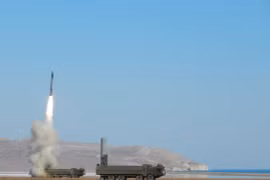 Phóng tên lửa chống chiến hạm nổi Bastion ở Syria