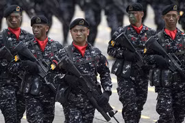 Đặc nhiệm chống khủng bố Philippines với M-16A1 của Mỹ - ảnh minh họa Sputnik