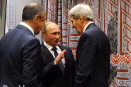 Putin thảo luận với ngoại trưởng Mỹ về vấn đề Syria