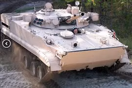 Video: Tên lửa chống tăng đầu hàng tổ hợp phòng thủ Shtora của T-90 Nga